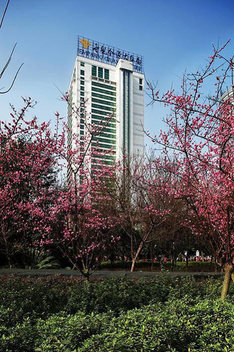 Empark Grand Hotel Čchung-čching Exteriér fotografie